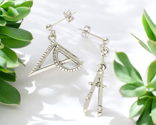 969,分度器三角定規ピアス 1c27a18b027a20fedb5de273b20faf