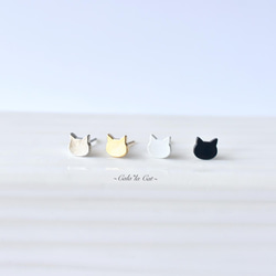 【特價】小白貓黑貓金銀14kgf耳環組/樹脂無孔耳環 第1張的照片