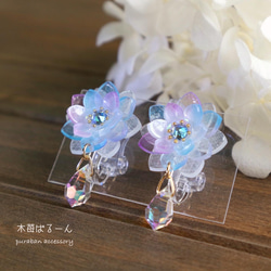 氷の花ピアス/イヤリング 2枚目の画像