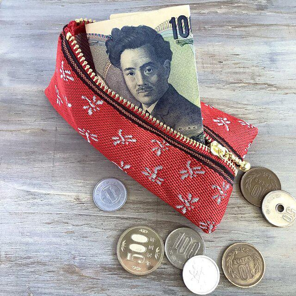 畳縁　蜻蜓　硬幣錢包　日式　幸運的商品　紅色 第1張的照片