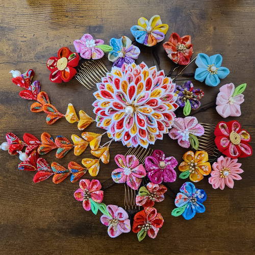 再販受付中　つまみ細工 髪飾り　七五三　成人式　卒業式　リボン ☆再販受付中☆つまみ細工髪飾り(成人式、七五三、卒業式、着物