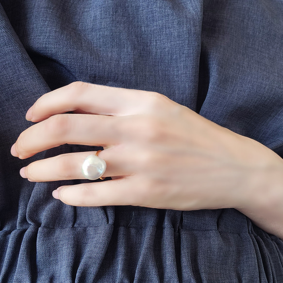 精緻光澤★大淡水珍珠均碼★手術不銹鋼戒指~雪光 第3張的照片