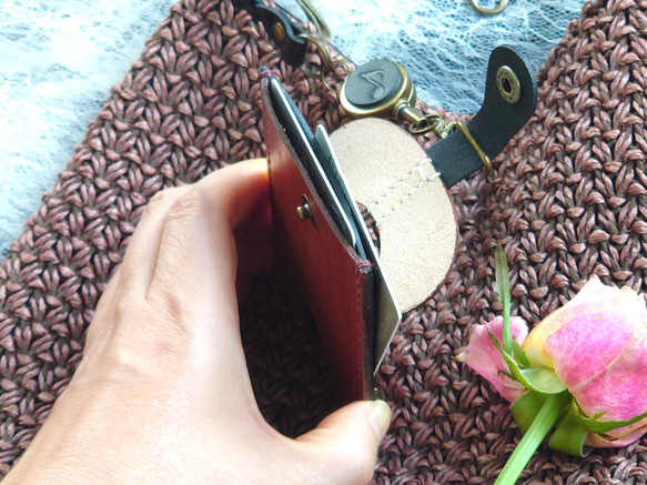 【名入れ】【ギター・ウクレレパスケース【カード2枚収納】リール＆ロープ付 ※袋ラッピング無料 7枚目の画像