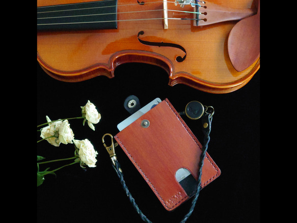 【名入れ】【バイオリン・チェロ・コントラバス】パスケース【カード2枚収納】リール＆ロープ付※袋ラッピング無料 7枚目の画像