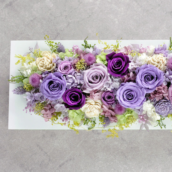 《ギフトケース入り》ラベンダー香るプリザーブドフラワー・フレームアレンジＬ／美しい紫を集めて／古希祝い・母の日にも♪ 5枚目の画像
