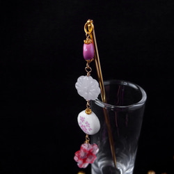 かんざし　桜の陶器ビーズとガラスビーズ　簪 5枚目の画像