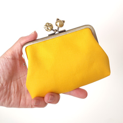 ねこ財布Aゆったりサイズ♪親子がま口のお財布（ネーブルイエロー×ネコ玉肉球） 9枚目の画像