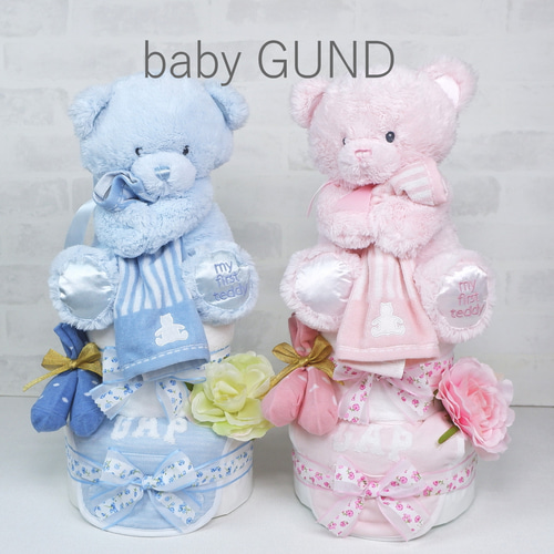 ぬいぐるみ・スタイ・タオル付きおむつケーキ タオルに名入れ出来ます