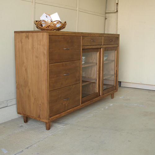 サイドボード003 横150縦90奥行40 無垢食器棚キッチンガラス扉引戸