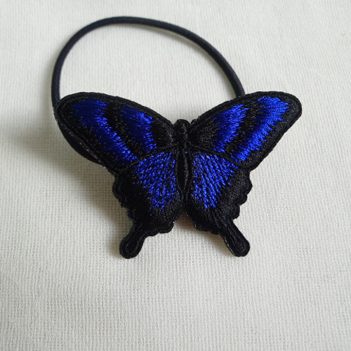 青と黒のアゲハ蝶のヘアゴム ヘアゴム まちゃぷ 通販 6876180｜Creema