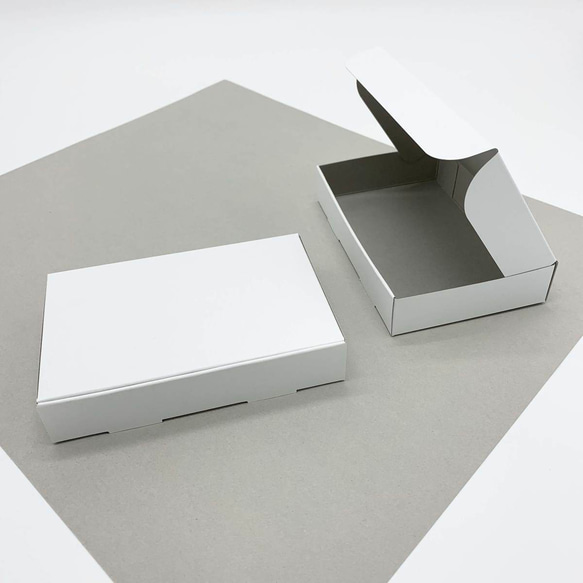【45枚 送料込1350円]】白い箱 定形外・クリックポスト対応 ギフトボックスにも コートボール紙使用 4枚目の画像