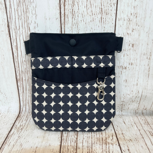 娜菩魅　4月11日　ボディバッグ　ウエストポーチ　ショルダーワッペン生成り 娜菩魅 4月11日 ボディバッグ ウエストポーチ ショルダー