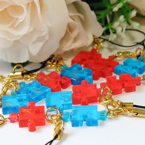 キーホルダー ペア ジグソーパズル 携帯ストラップ Raven Rose 通販