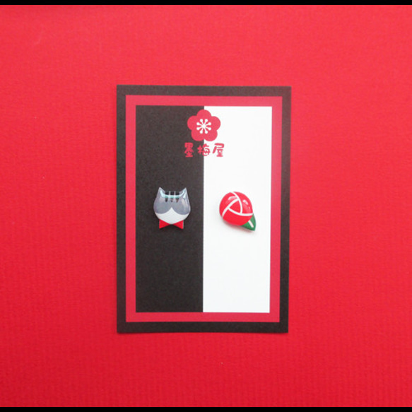 リボン猫サバシロと薔薇ピアス 1枚目の画像