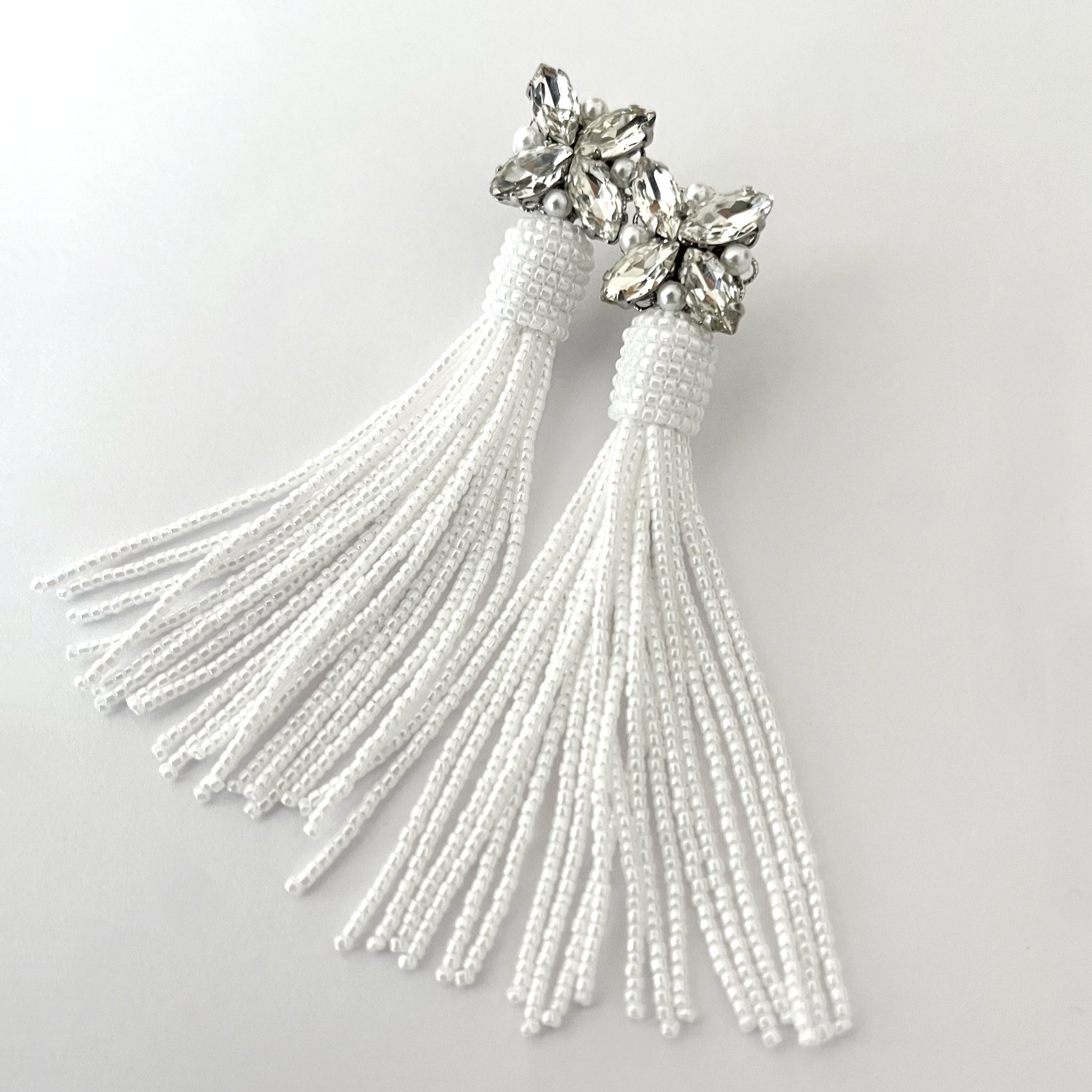 【再販】ビーズタッセル × ビジューピアス