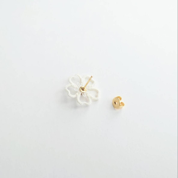 桜のピアス/イヤリング　―咲―　白　#321WH 3枚目の画像