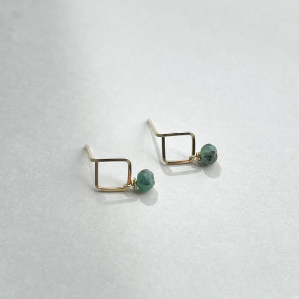 Mini Square pierce Emerald（14KGF）ピアス/イヤリング 5枚目の画像