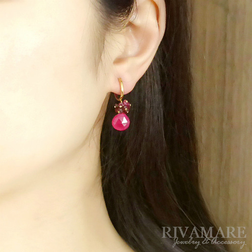 フレジェの誘惑」フューシャピンクカルセドニー モザンビーク