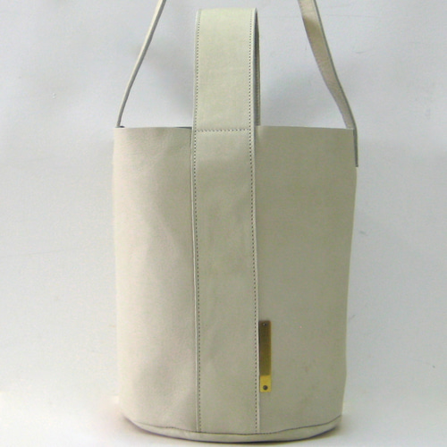【定価19,800円】ソフト シュリンク バケットバッグ グレージュ 未使用新品 176612501.jpg
