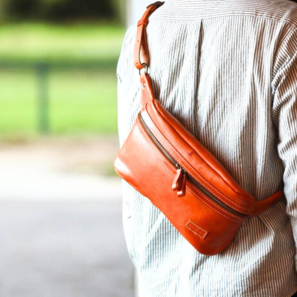 エストロ｜メンズボディバッグ【革6色】無料の糸＆刺繍カスタム・無料名入れ・送料無料｜機能美と存在感の融合｜jb-46