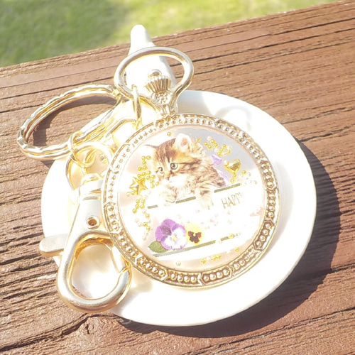 レジンアクセサリー　No.90 ワケありな逸品 レジンアクセサリー 透明 ！ティーカップ トラ猫 懐中