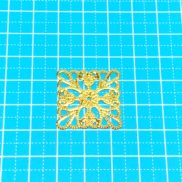 透かしパーツ 正方形(A) ゴールド【10個】 2枚目の画像