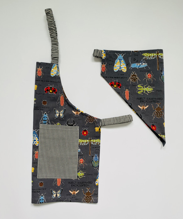 昆虫柄☆こどもエプロン100〜110サイズ、三角巾、巾着の3点セット 2枚目の画像