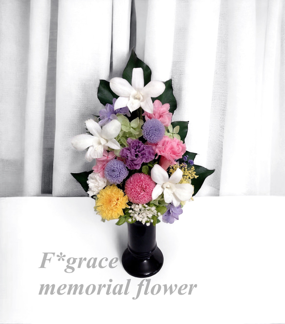 Creema限定 プリザーブドフラワーのお仏花 花器つき 2枚目の画像