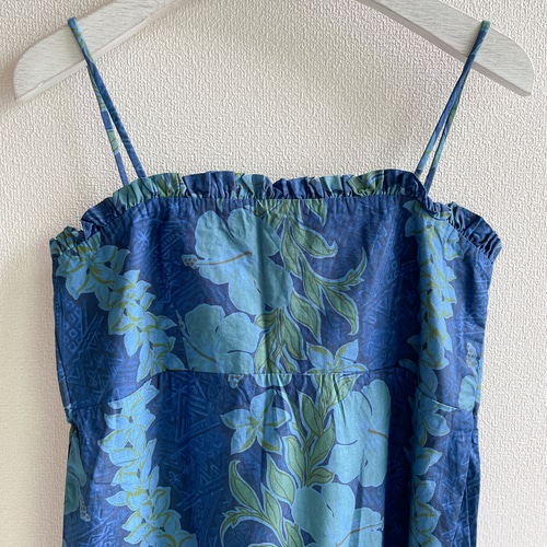 送料無料 藍染ハイビスカス柄ワンピース ロイヤルハワイアン