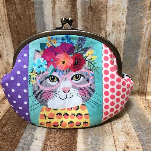 手刺繍のがま口『鳥と草花』財布・ポーチ【受注制作】 がま口