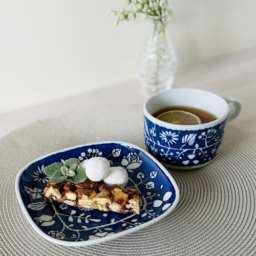 人気絶頂 波佐見焼】和山 フラワーパレード Lマグカップ マグカップ 食器