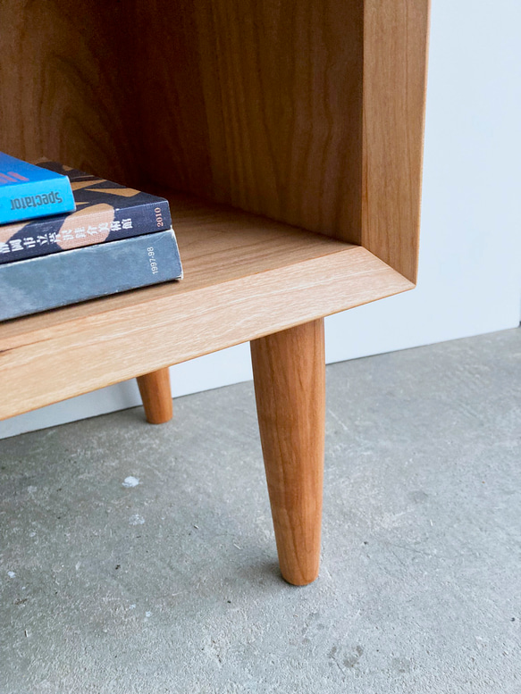 本棚　ブックシェルフ　チェリー　シンプルなデザイン　W70cm 4枚目の画像