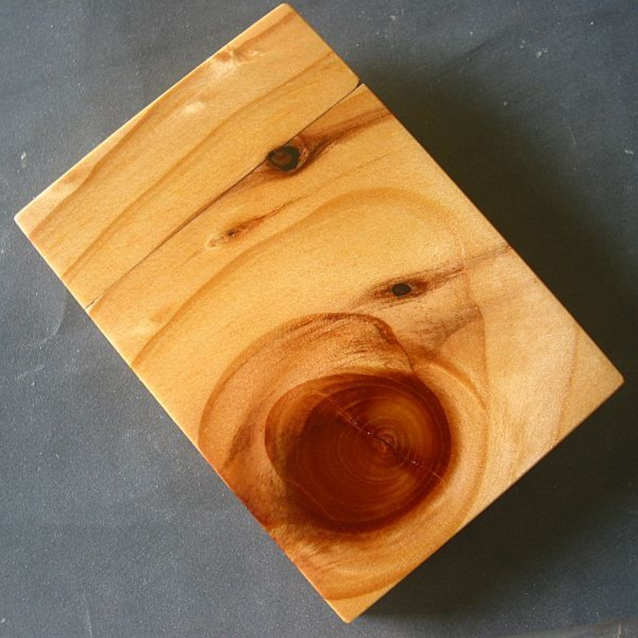 古民家太鼓梁の節目【松】木製名刺入れ・・・即日発送