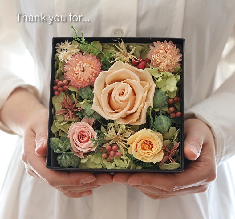 しあわせのおくりもの♡プリザーブドボックスアレンジ