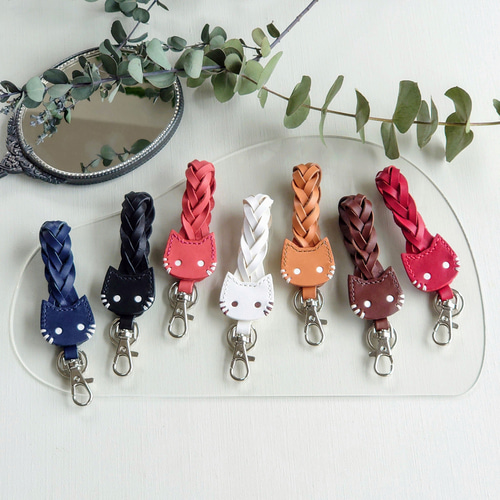 ◇特集掲載【受注制作】【革にゃんこ】ホックでワンタッチ!猫 ◇特集掲載【受注制作】【革にゃんこ】ホックでワンタッチ!猫