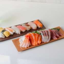 サンマを乗せるのにちょうどいい木製皿（チェリー長皿） 5枚目の画像