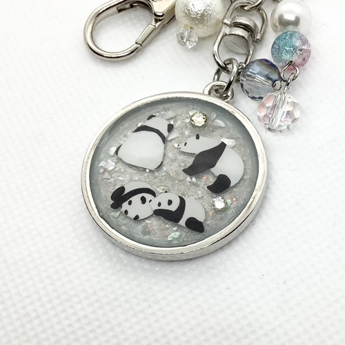 ホワイト☆わいわいパンダのキーホルダー☆LLサイズ☆京都オパール