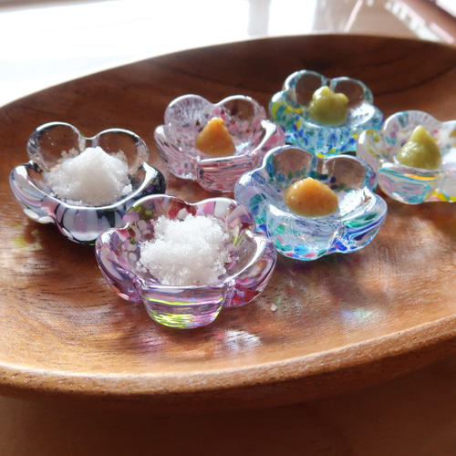 食卓にいろどりが躍る】江戸硝子／うきよ／花箸置き／EG016／伝統工芸