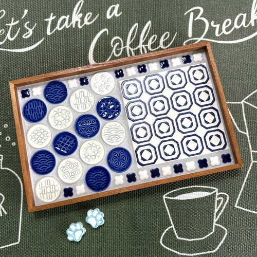 ꫛꫀꪝ✧‧˚青・和洋柄 タイルカフェトレー♪*ﾟ お盆・トレイ