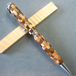 黒柿】木製名刺入れ 珍しい貴重な孔雀杢【即日発送】 名刺入れ・カード