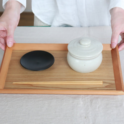 【梅干し・お漬物入れ・お砂糖入れに】 加藤さんのつくる甕（かめ）1合・白　梅干し7粒ほど入ります 12枚目の画像