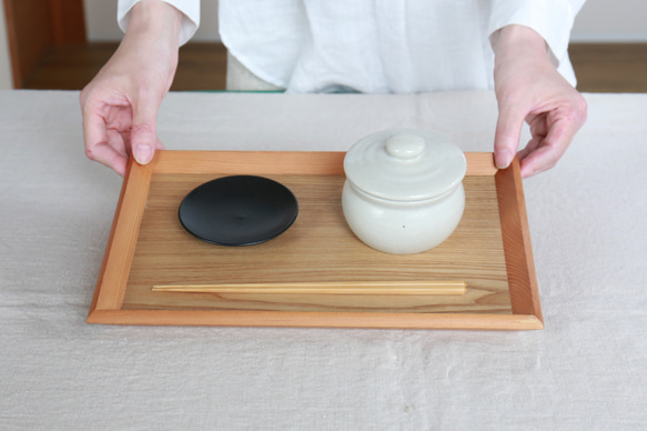 【梅干し・お漬物入れ・お砂糖入れに】 加藤さんのつくる甕（かめ）1合・白　梅干し7粒ほど入ります 12枚目の画像