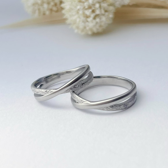 『世界にひとつのハワイアンリング』シルクマット 2連リング ステンレス クロス 刻印  ペアリング 結婚指輪 3枚目の画像