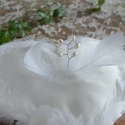 ハートフェザーのリングピロー＊完成品 シルクシャンタン ブライダル 結婚式 ウェディング 淡水パール 5枚目の画像