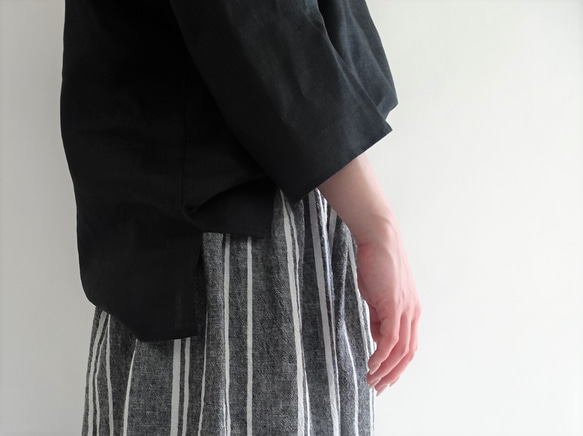 亞麻 3/4 套頭衫（黑色） 第2張的照片