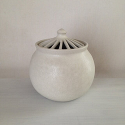 香炉(白マット) 1枚目の画像