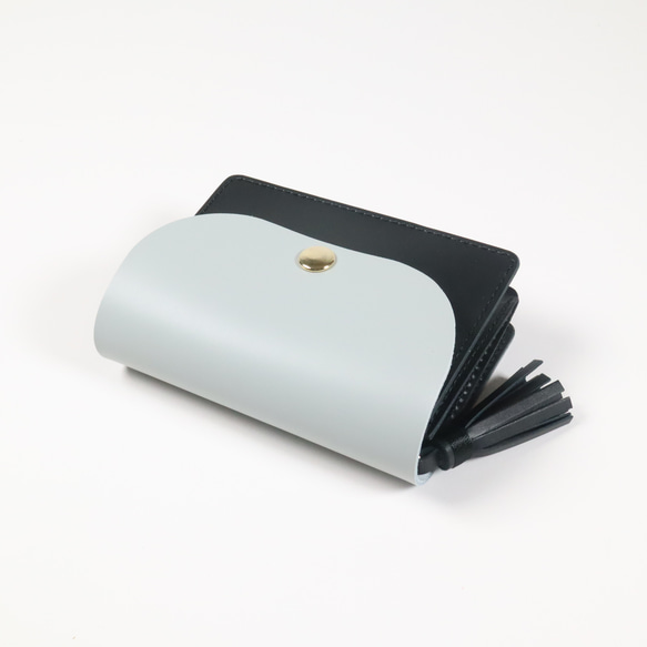 可愛い　コンパクト財布　アコーデオン　大容量　バイカラー　ペールグレー/ブラック　ミニ財布　タッセル 8枚目の画像