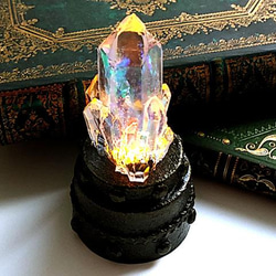 【再販不可で在庫限り】魔術室の小さな鉱石ランプ/キャンドルクォーツ 2枚目の画像