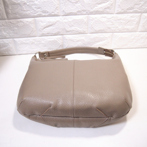 ★ハンドメイド★日本製★牛革★２ＷＡＹショルダーバッグ★新品★トープ色★ ☆ハンドメイド☆日本製☆ソフト・本革☆2WAYショルダーバッグ