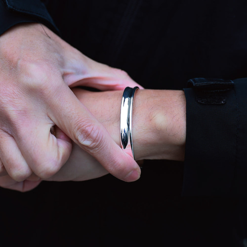 凹カーブ ブレスレット バングル シルバー999メッキ 鏡面 幅8mm メンズ